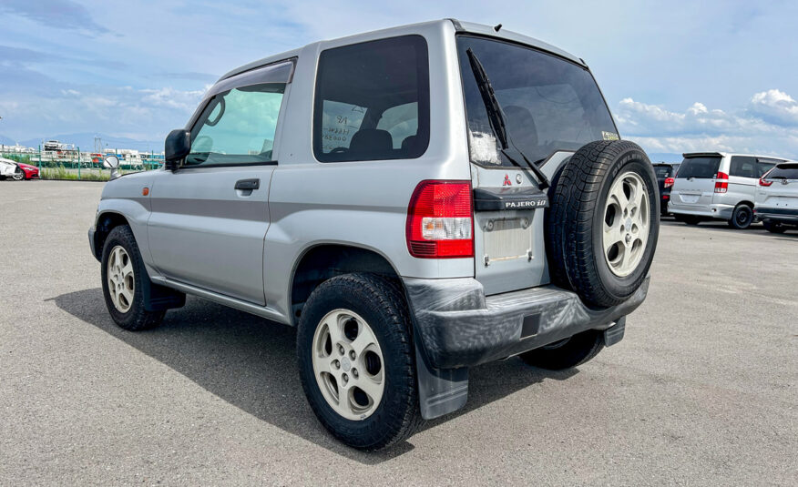 1998 Mitsubishi Pajero IO