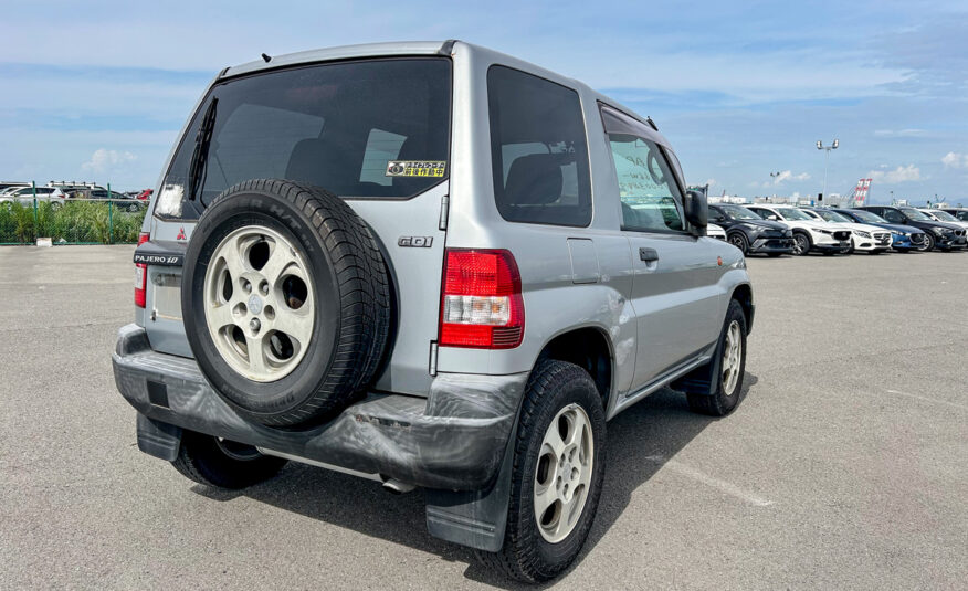 1998 Mitsubishi Pajero IO