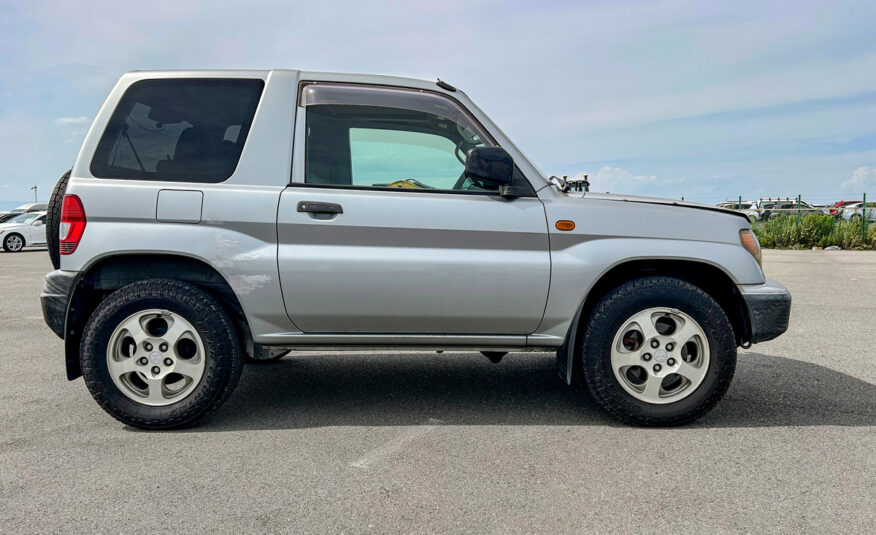 1998 Mitsubishi Pajero IO