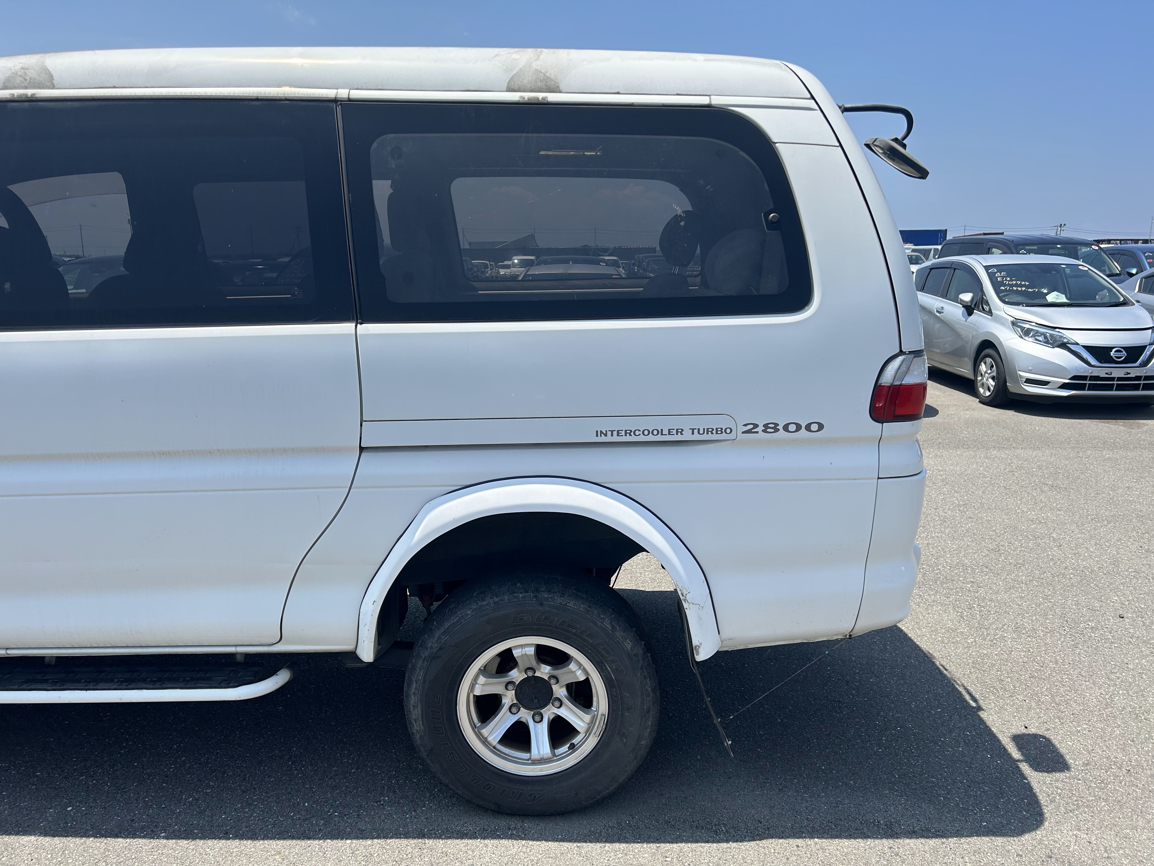 1996 Mitsubishi Delica