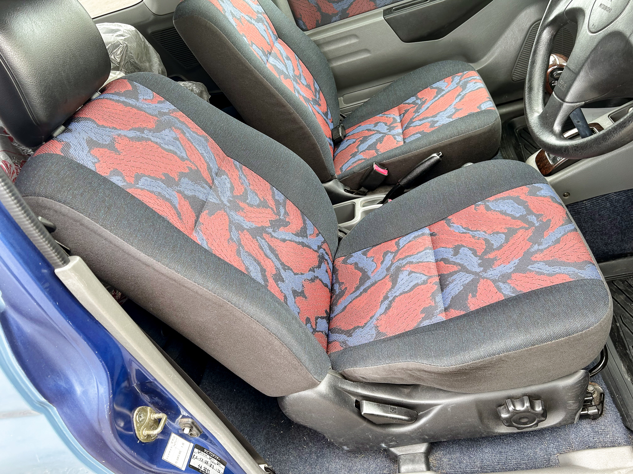 1999 Mitsubishi Pajero Mini