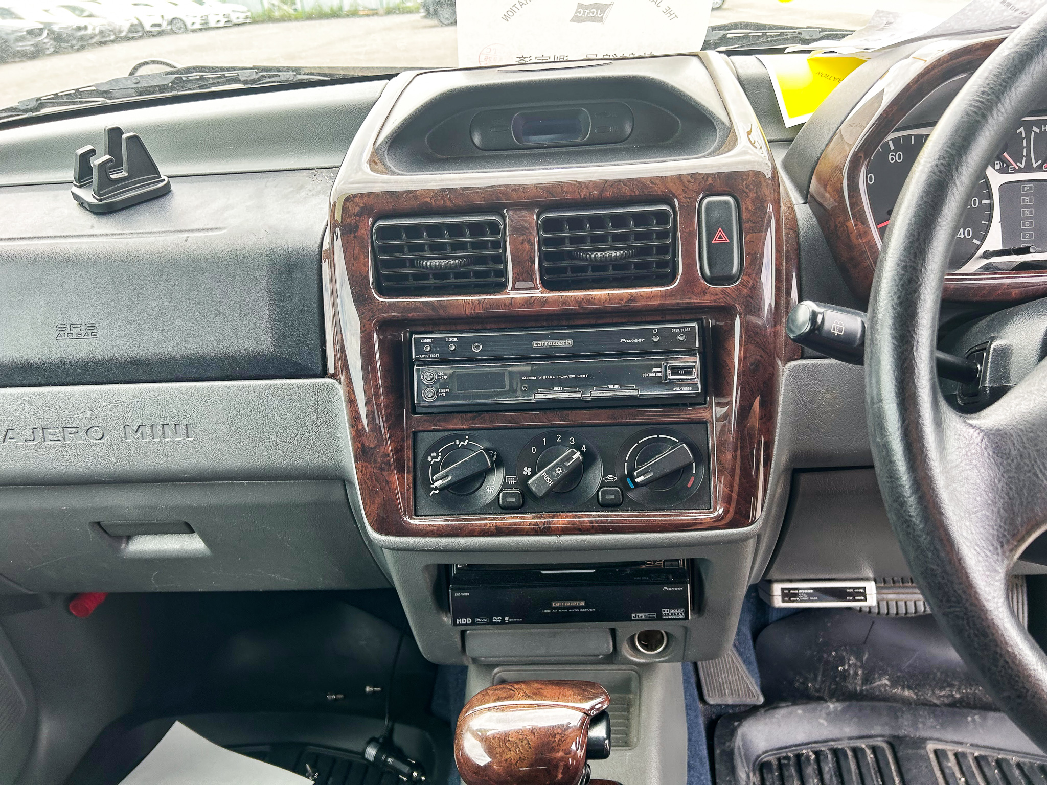 1999 Mitsubishi Pajero Mini