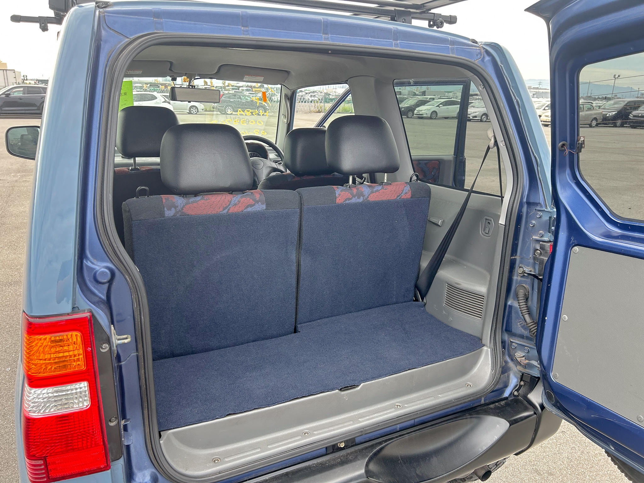1999 Mitsubishi Pajero Mini