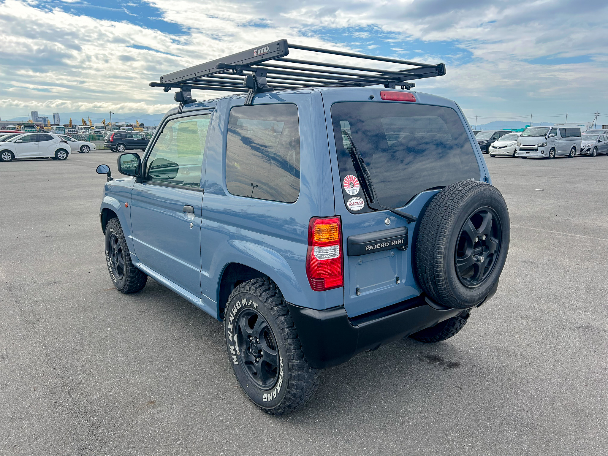 1999 Mitsubishi Pajero Mini