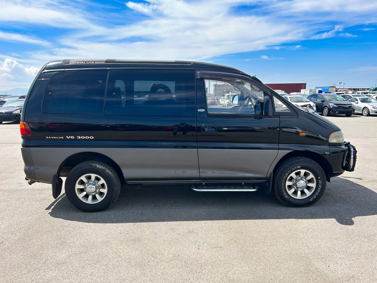 1995 Mitsubishi Delica For Sale