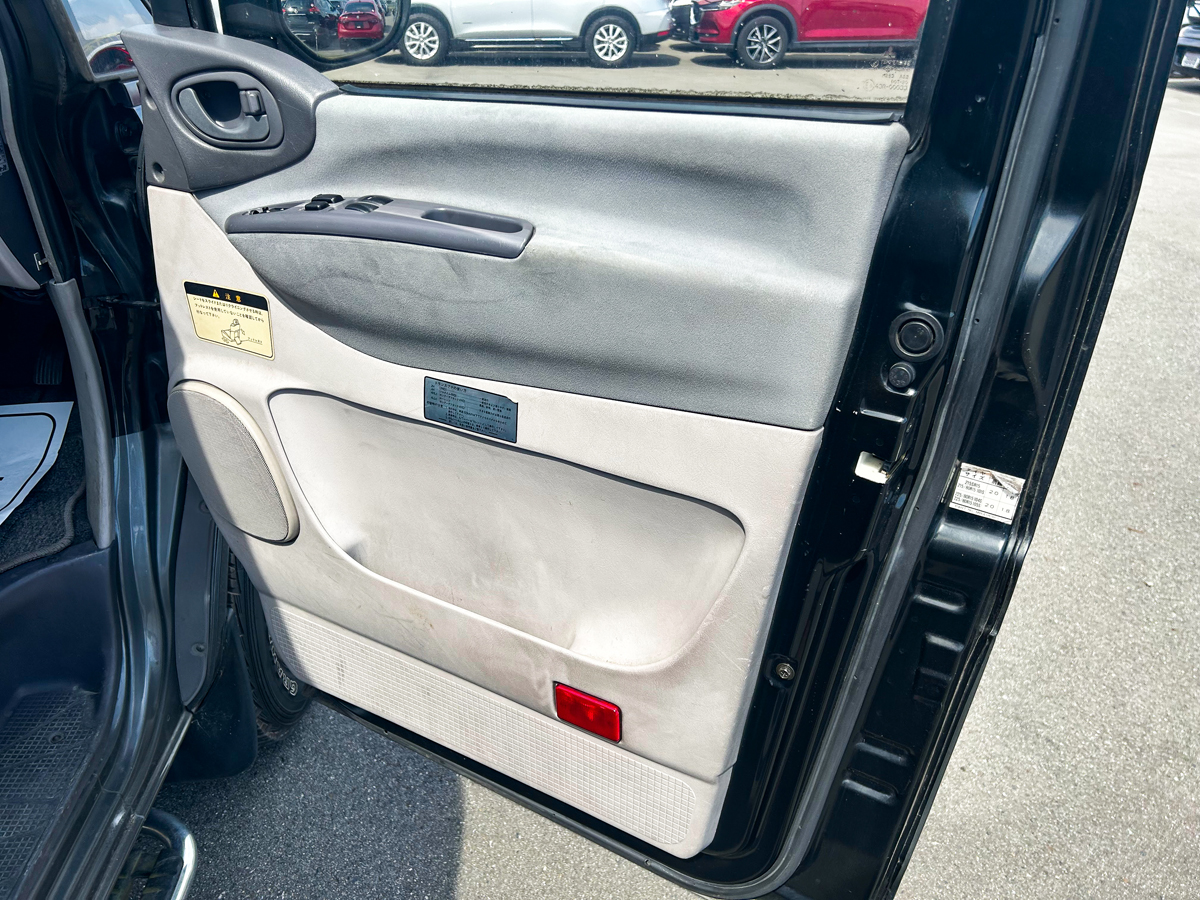 1995 Mitsubishi Delica For Sale