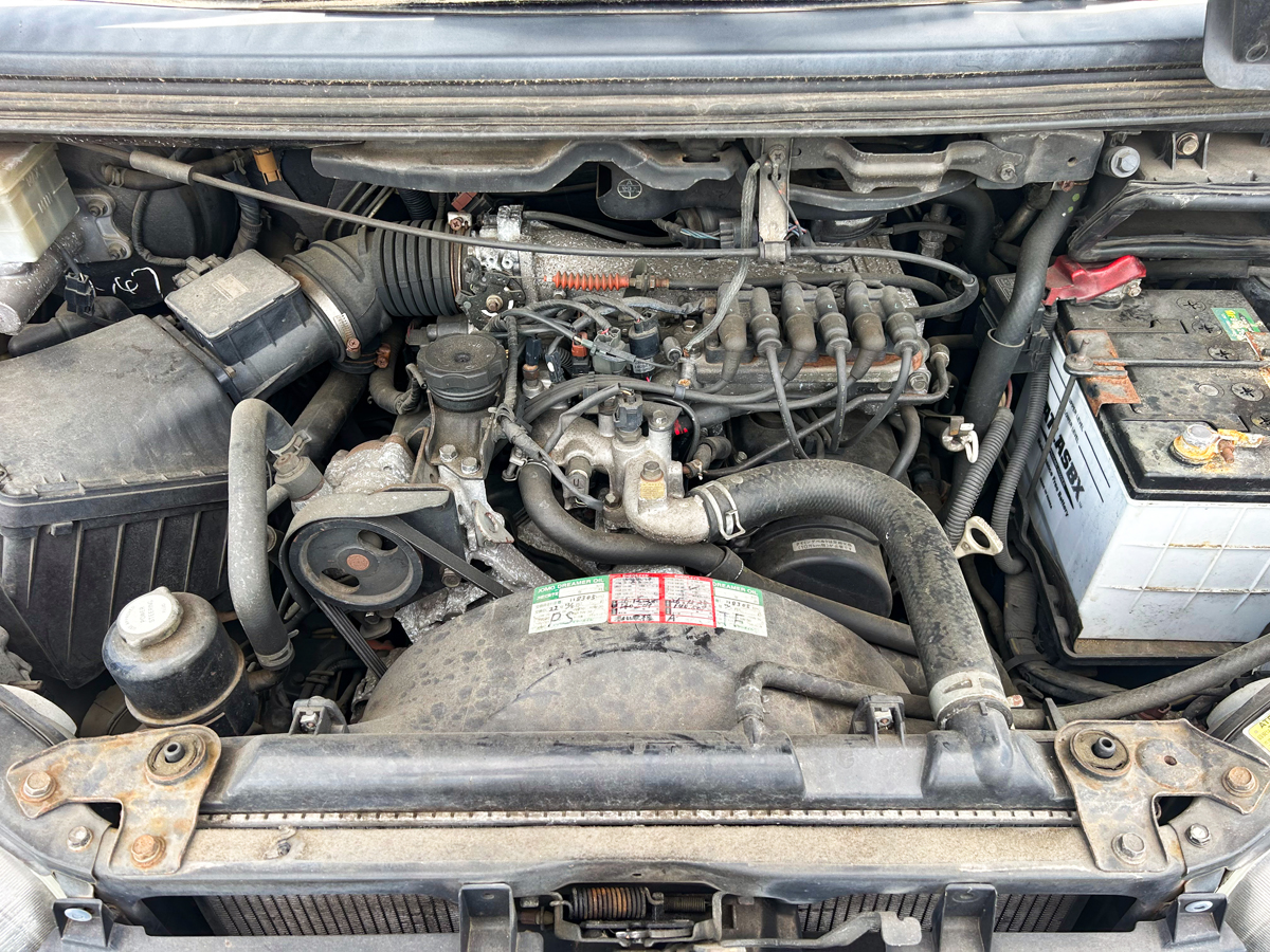 1995 Mitsubishi Delica For Sale