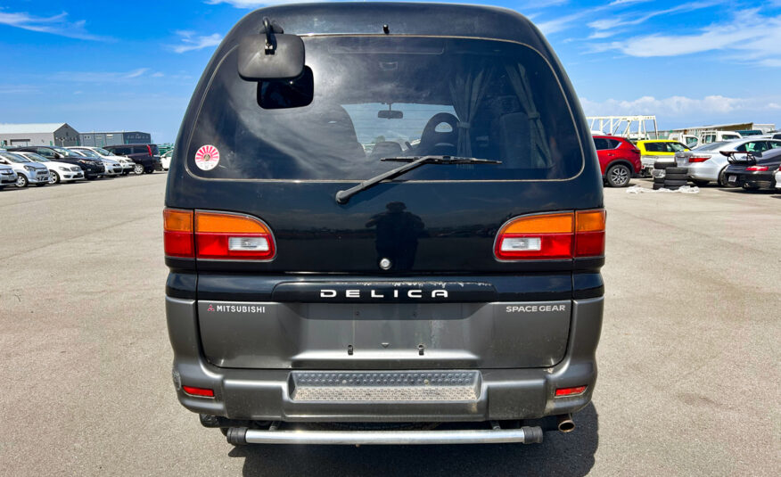 1995 Mitsubishi Delica For Sale