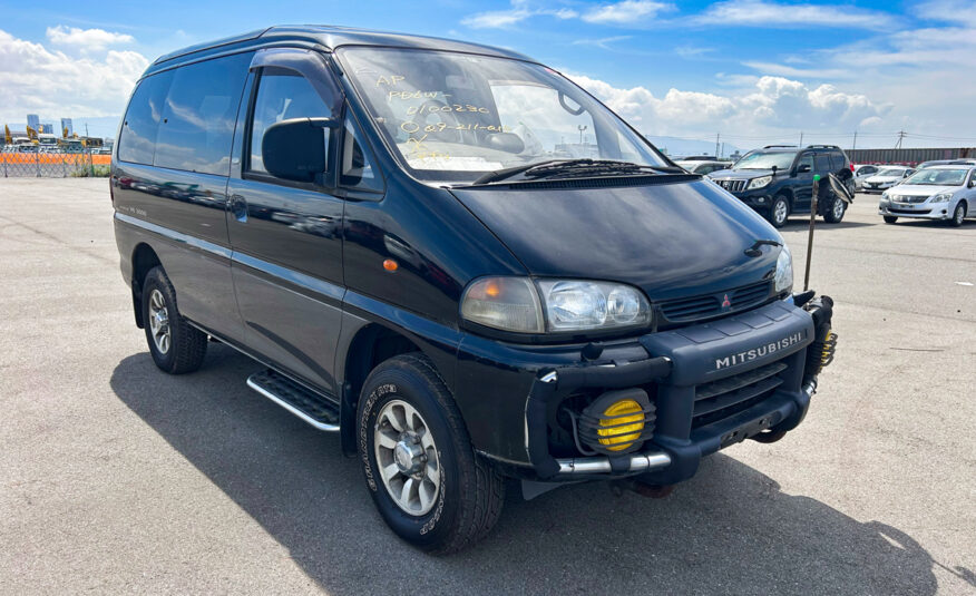 1995 Mitsubishi Delica For Sale