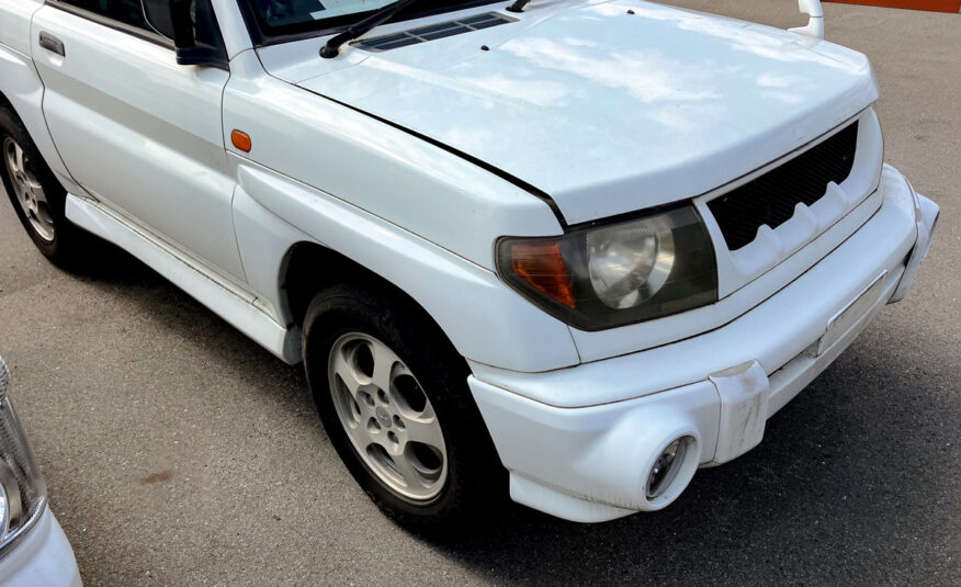 1998 Mitsubishi Pajero IO