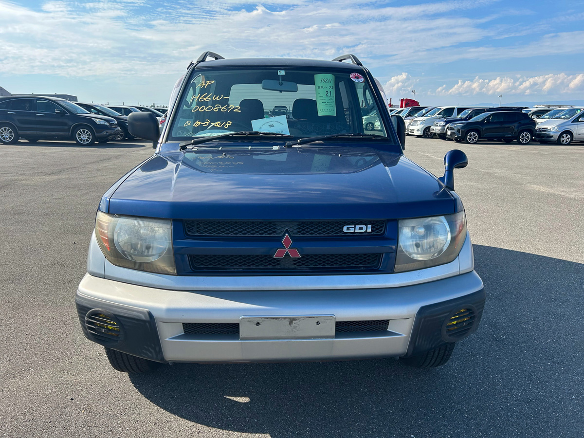 1998 Mitsubishi Pajero IO