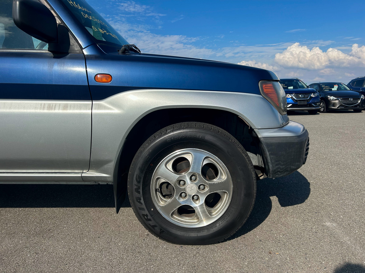 1998 Mitsubishi Pajero IO