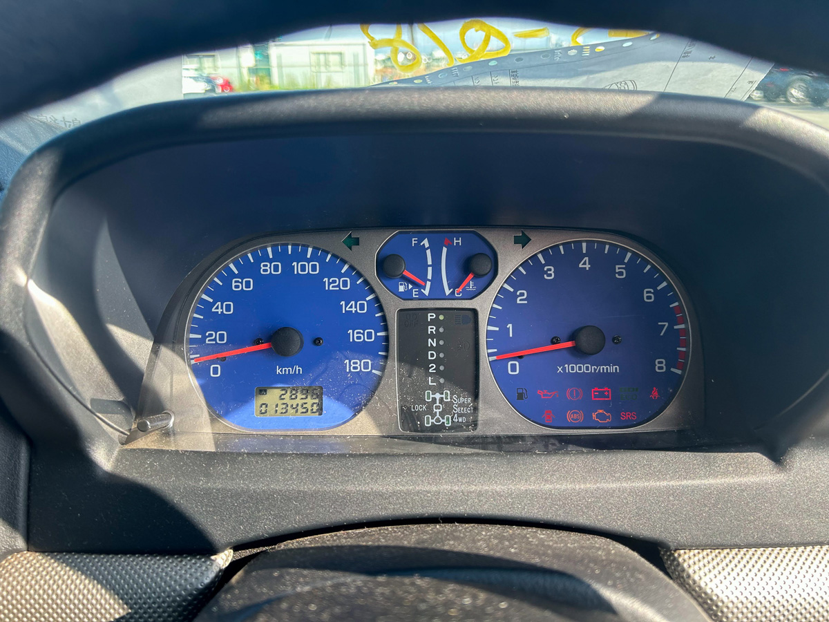 1998 Mitsubishi Pajero IO