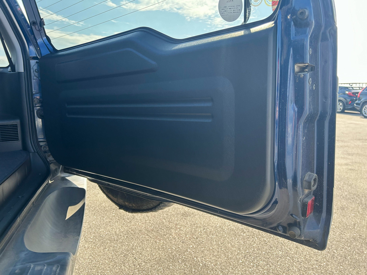 1998 Mitsubishi Pajero IO