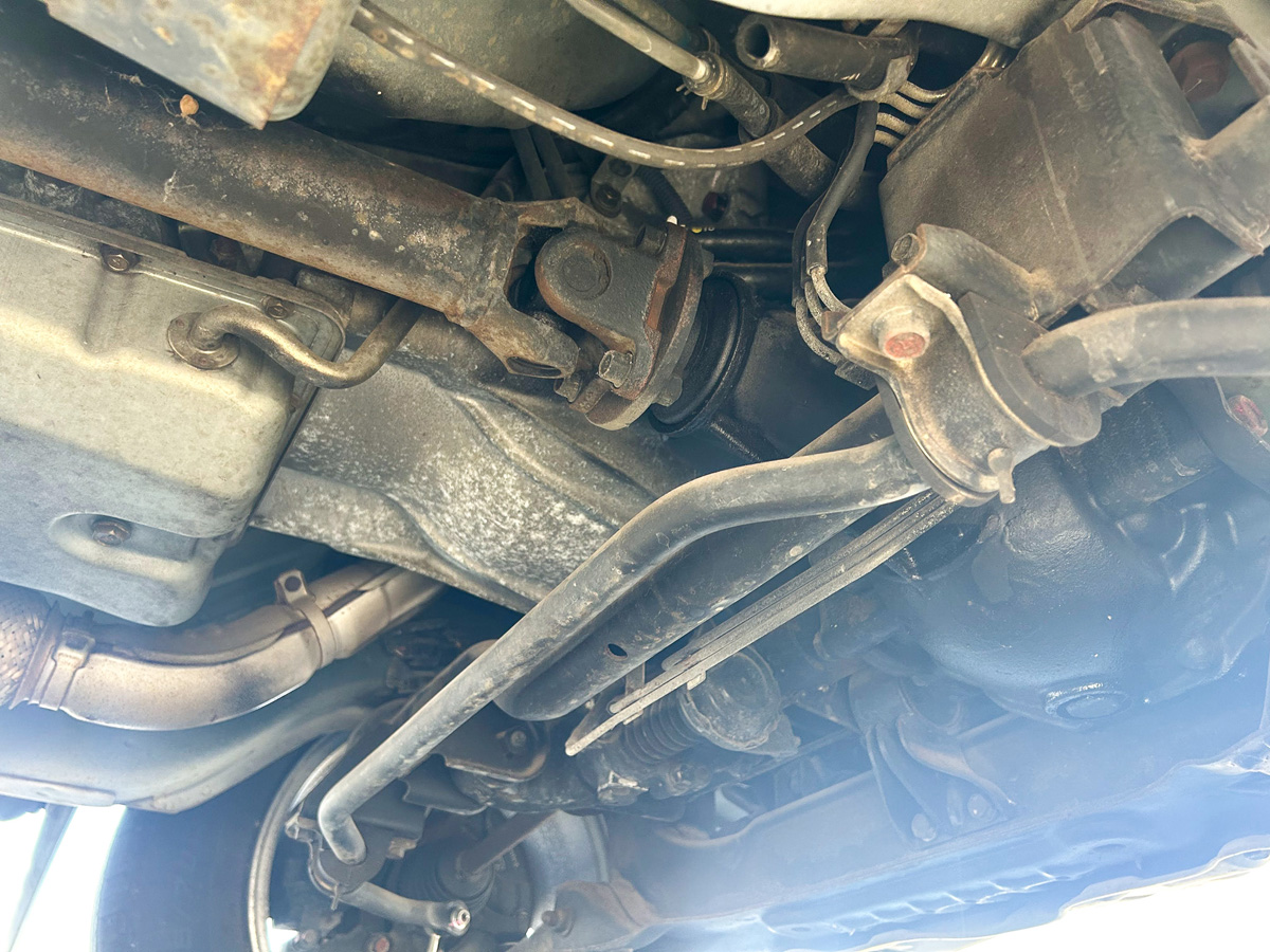 1998 Mitsubishi Pajero IO