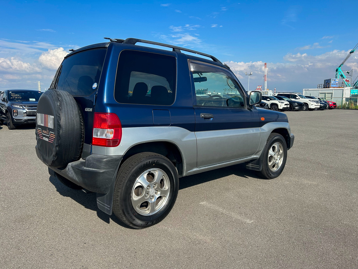 1998 Mitsubishi Pajero IO