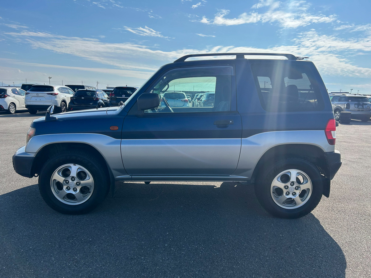 1998 Mitsubishi Pajero IO
