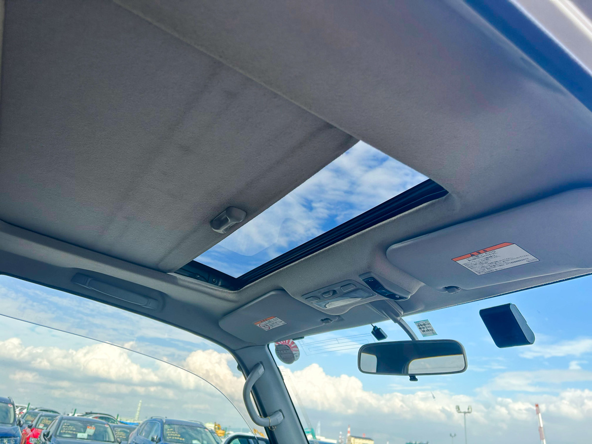 1999 Mitsubishi Pajero IO, Grey