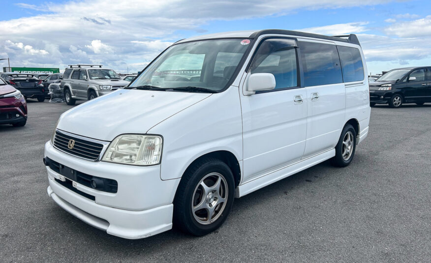 1999 Honda Stepwagon, White