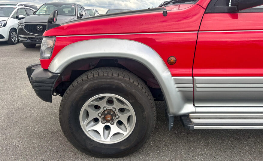 1998 Mitsubishi Pajero IO