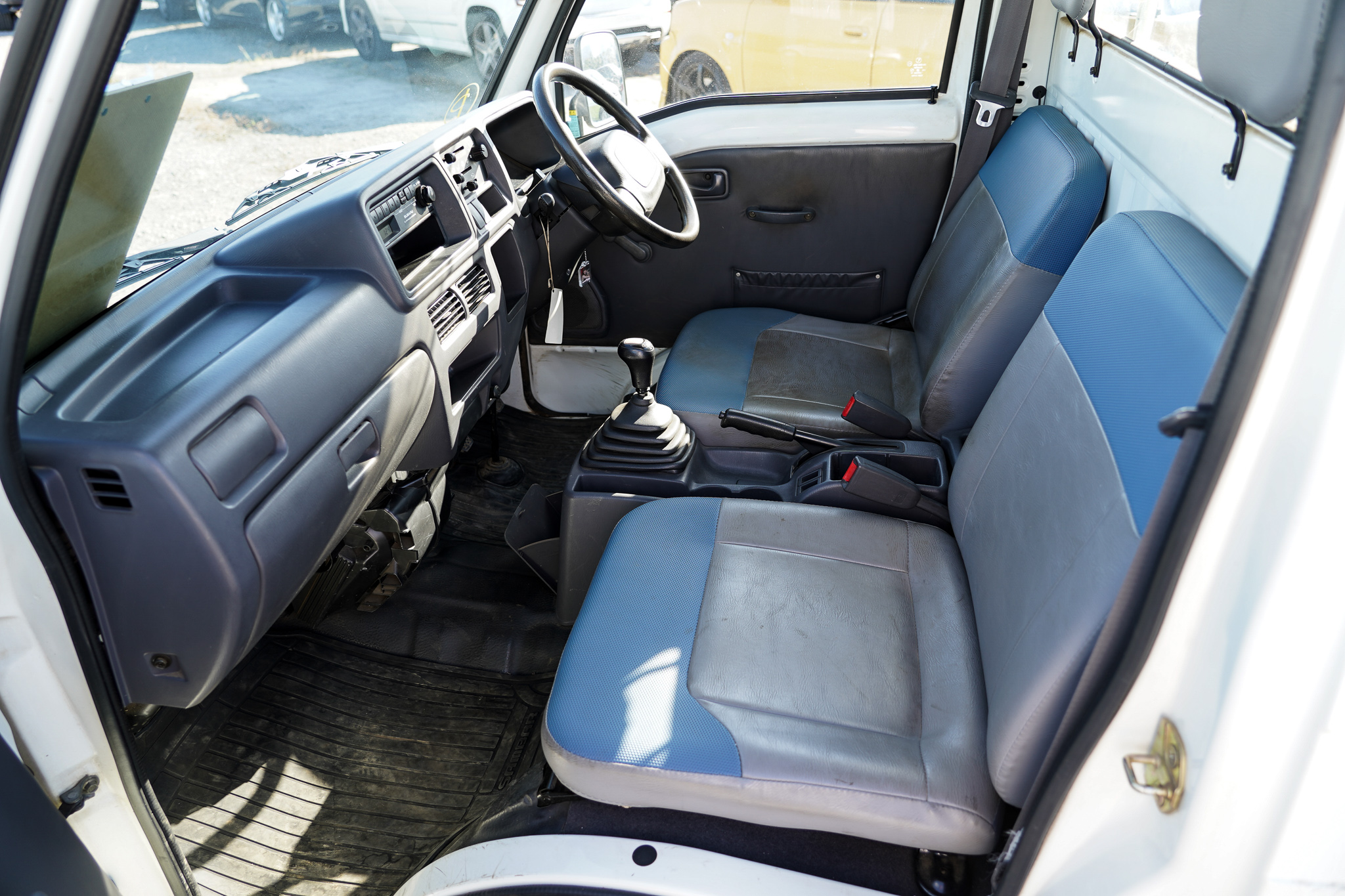 1999 Subaru Sambar