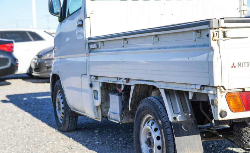 1999 Mitsubishi Minicab