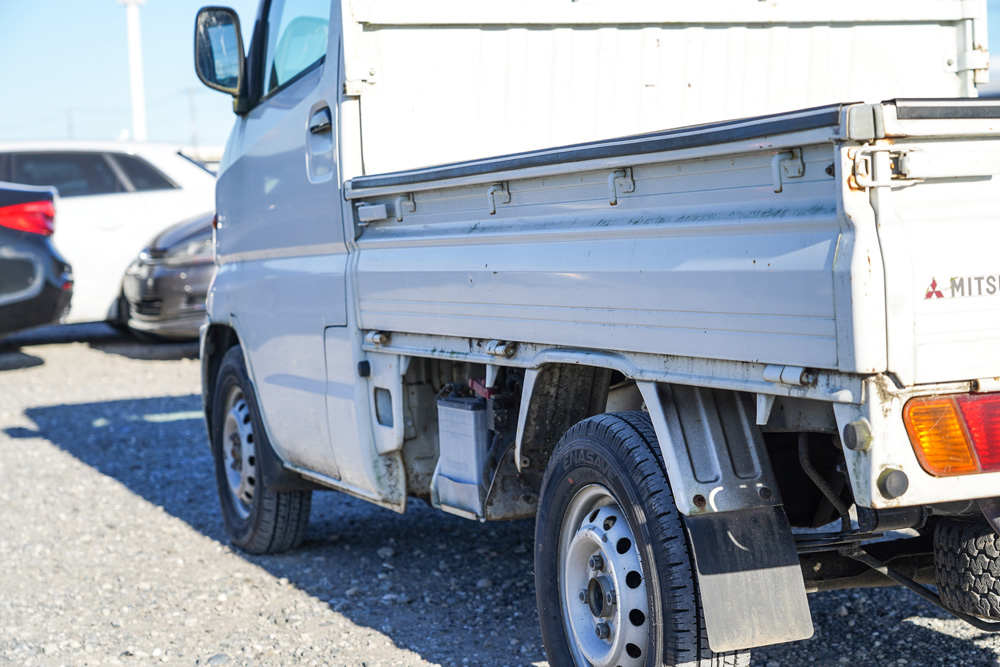 1999 Mitsubishi Minicab