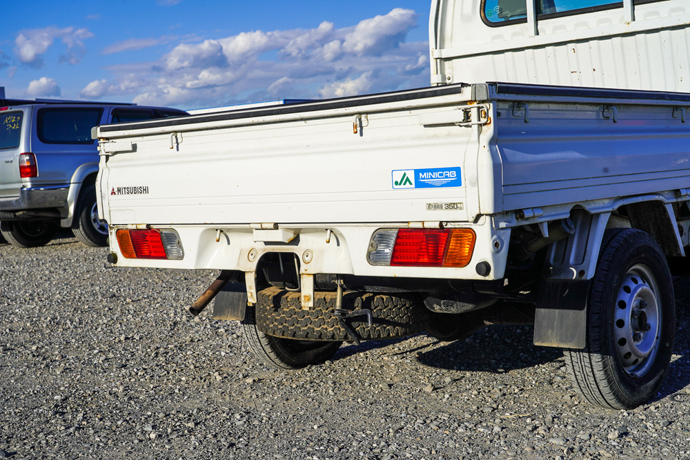 1999 Mitsubishi Minicab