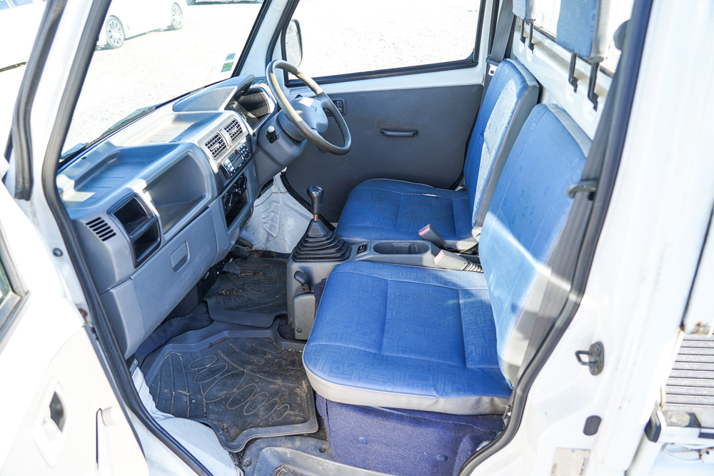 1999 Mitsubishi Minicab