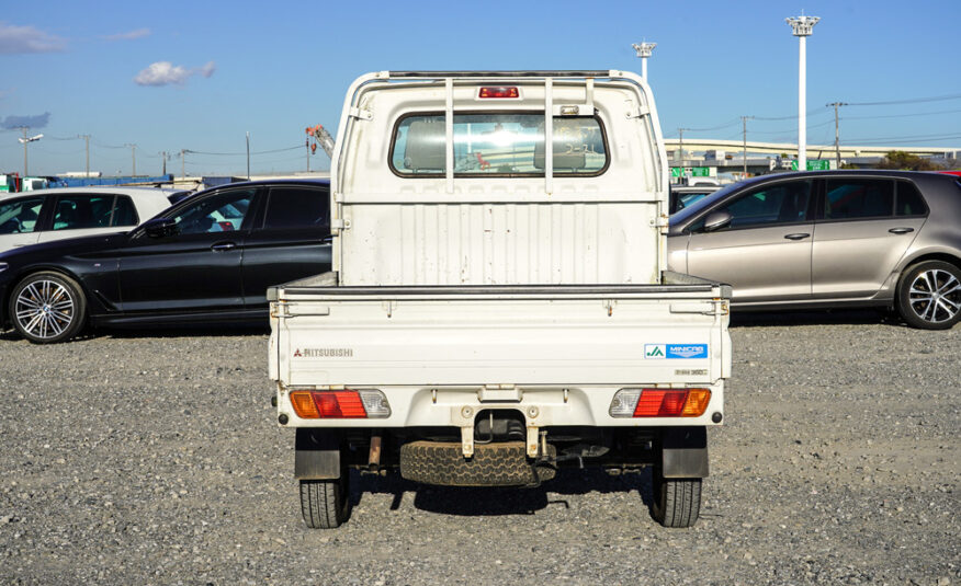 1999 Mitsubishi Minicab