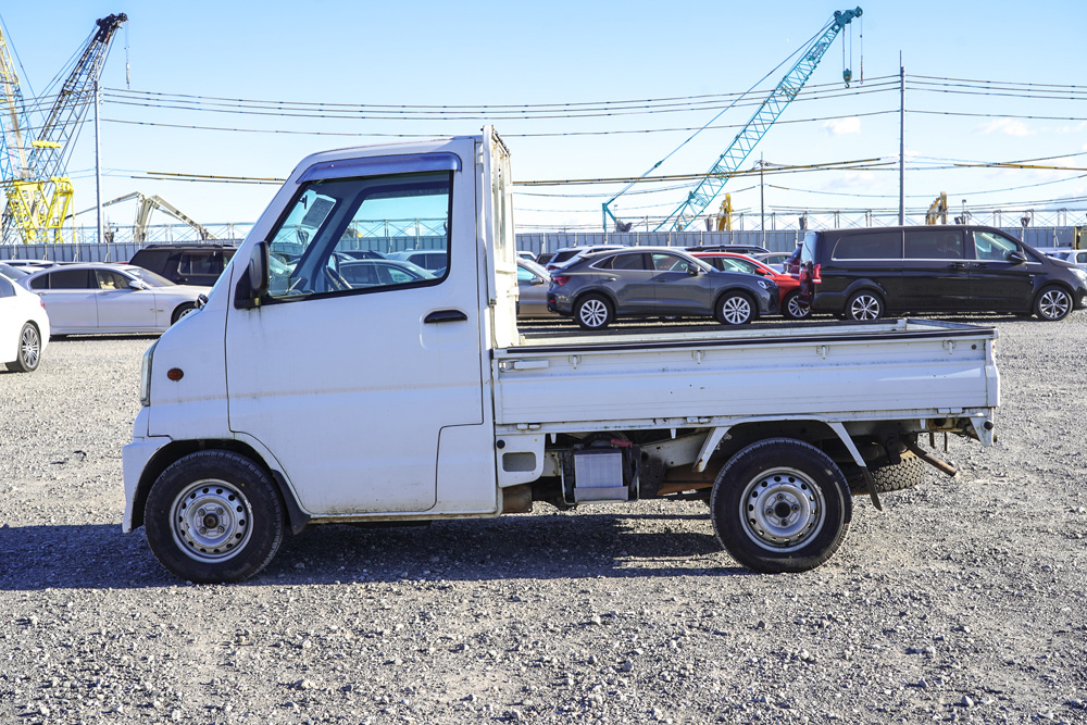 1999 Mitsubishi Minicab