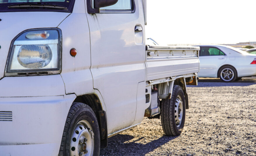 1999 Mitsubishi Minicab