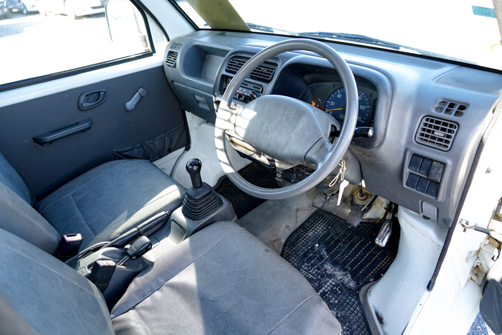 2000 Suzuki Carry
