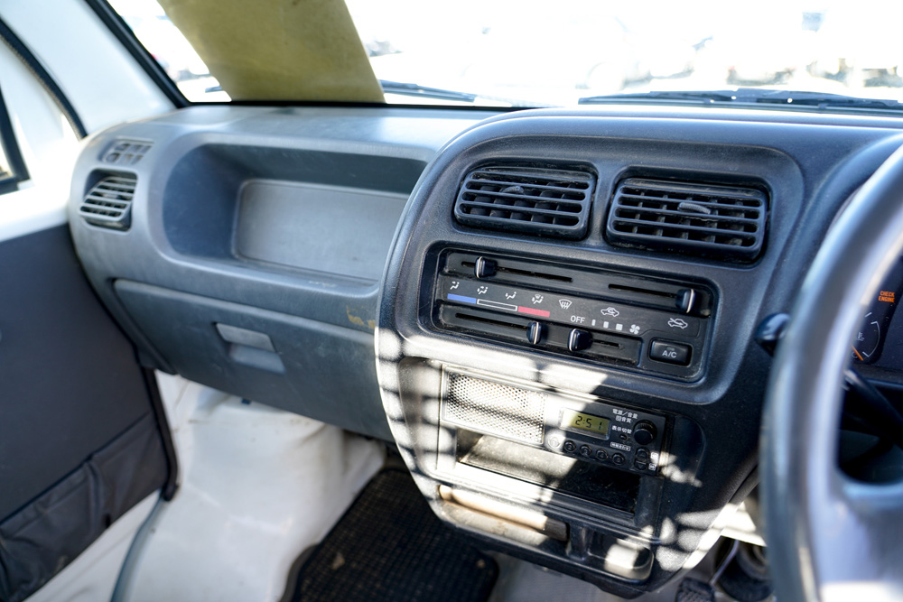 2000 Suzuki Carry