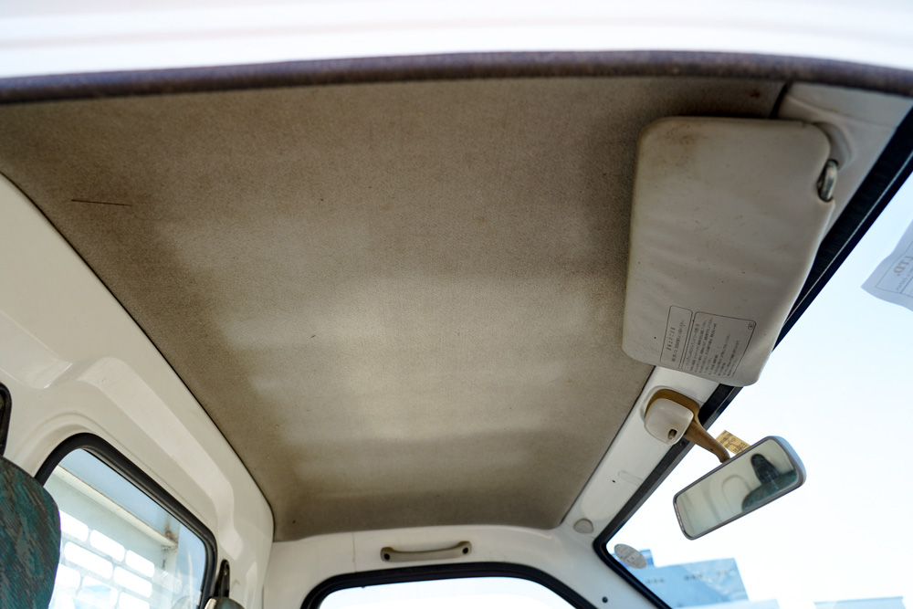 2000 Suzuki Carry