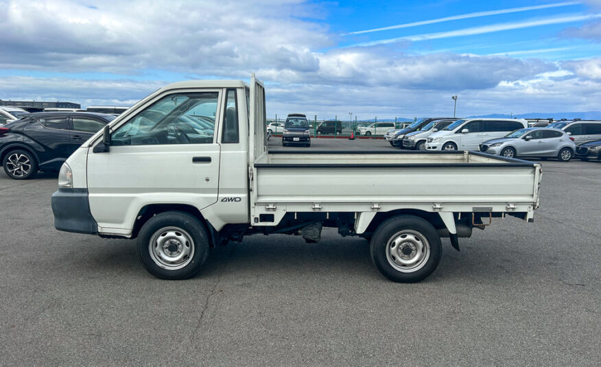 1999 Toyota Town Ace Truck, 9 feet