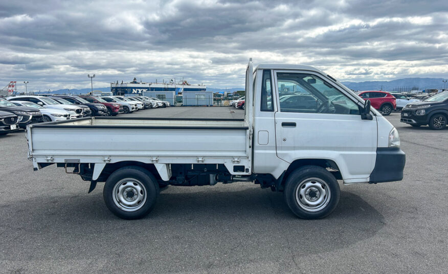 1999 Toyota Town Ace Truck, 9 feet