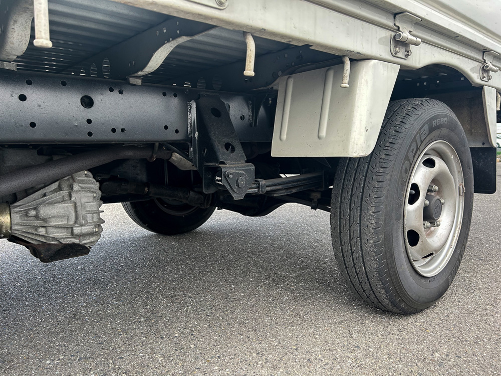 1999 Toyota Town Ace Truck, 9 feet