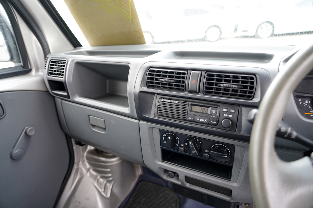 1999 Mitsubishi Minicab 4WD kei van For Sale