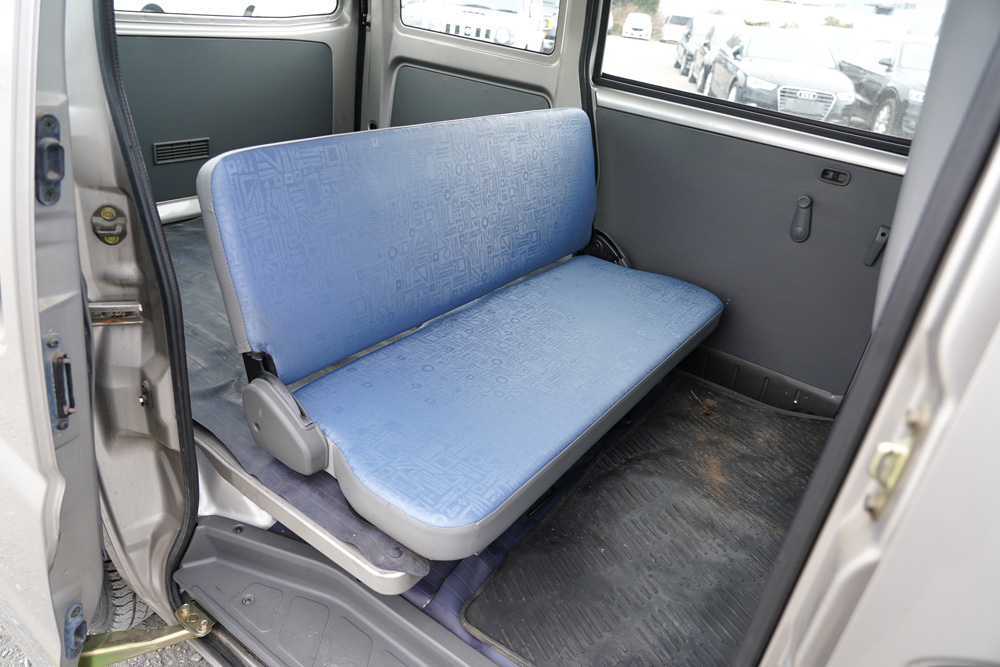 1999 Mitsubishi Minicab 4WD kei van For Sale