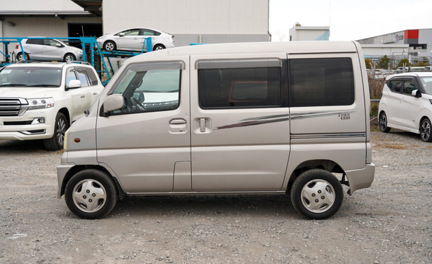 1999 Mitsubishi Town Box Kei Van 4WD