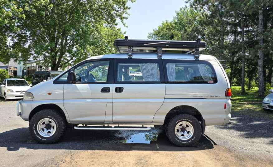 1996 Mitsubishi Delica