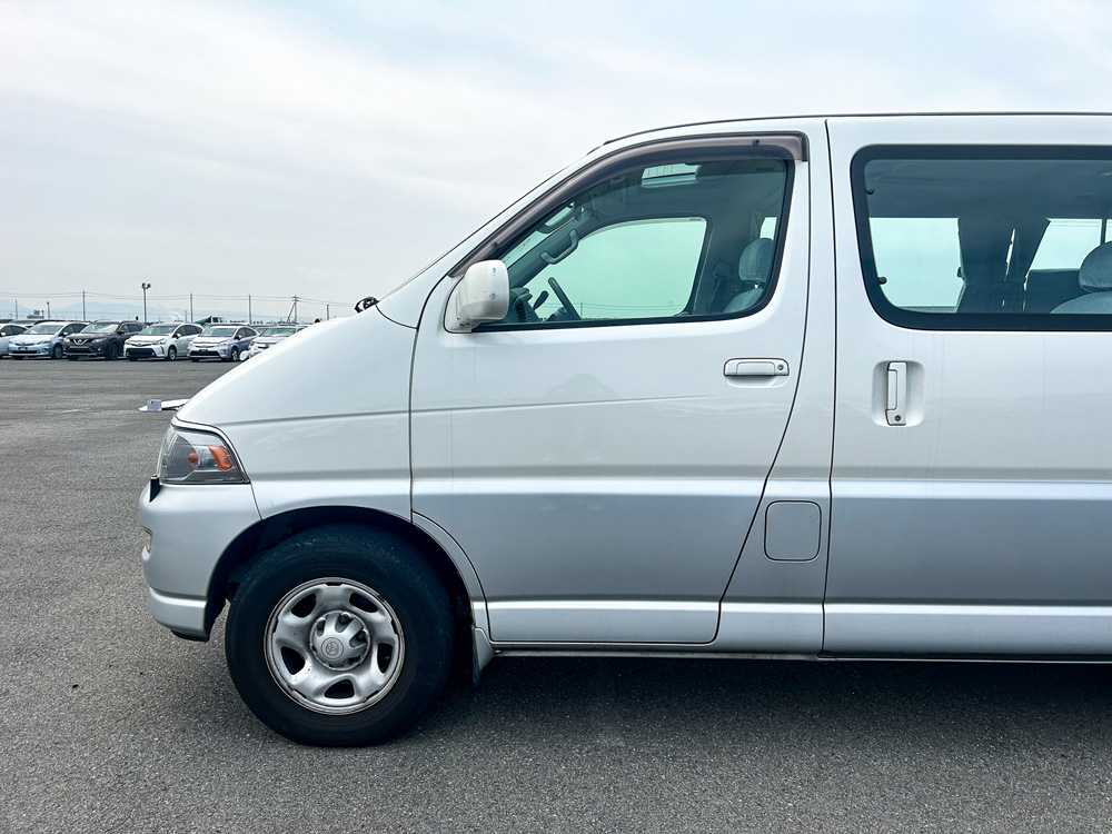 1999 Toyota Regius Ace Hiace Van 4x4 À Vendre Québec
