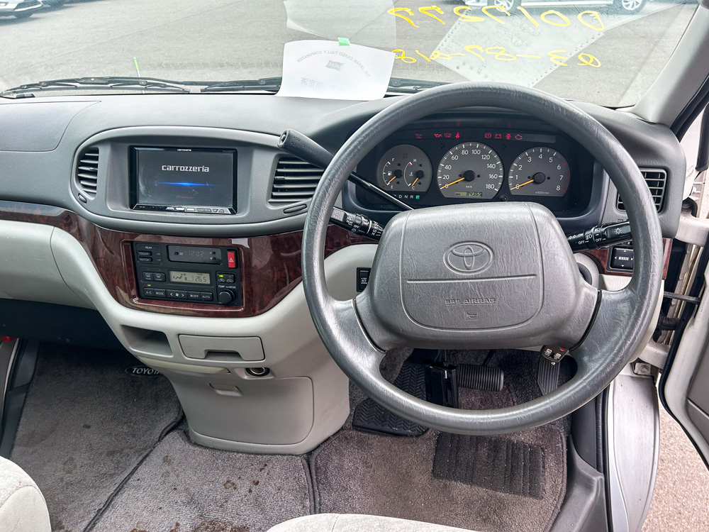 1999 Toyota Regius Ace Hiace Van 4x4 À Vendre Québec