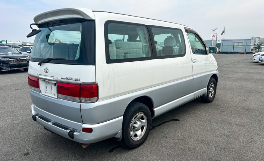 1999 Toyota Regius Ace Hiace Van 4x4 À Vendre Québec