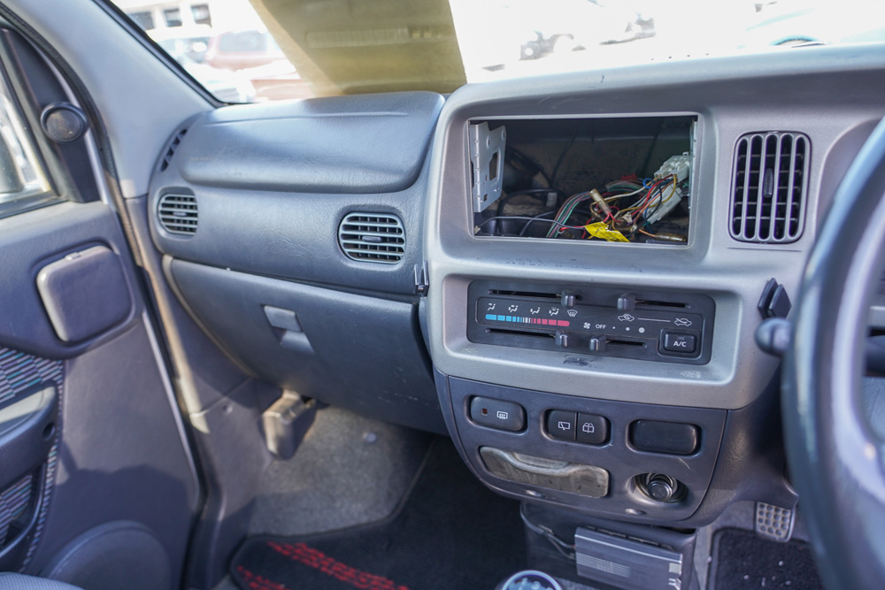 1999 Daihatsu Atrai Turbo Kei Van Silver