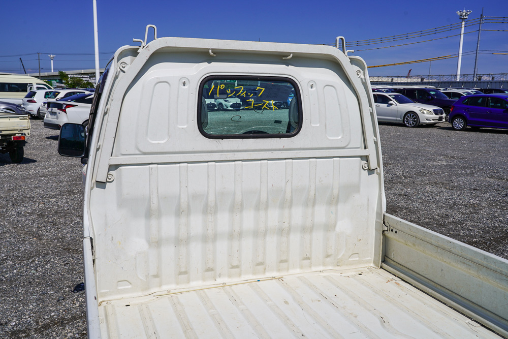 2000 Suzuki Carry