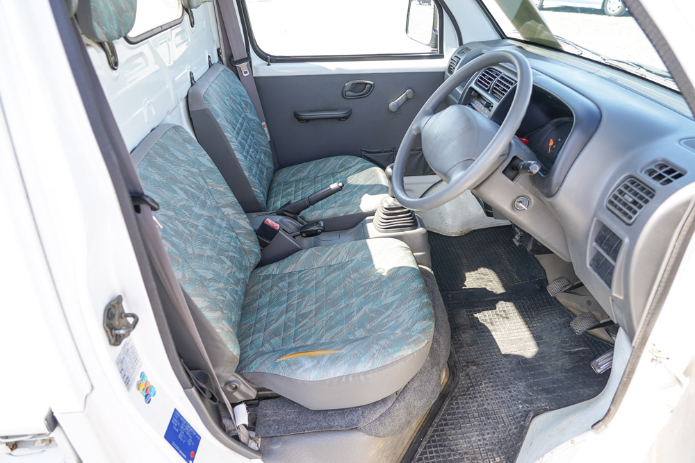 2000 Suzuki Carry
