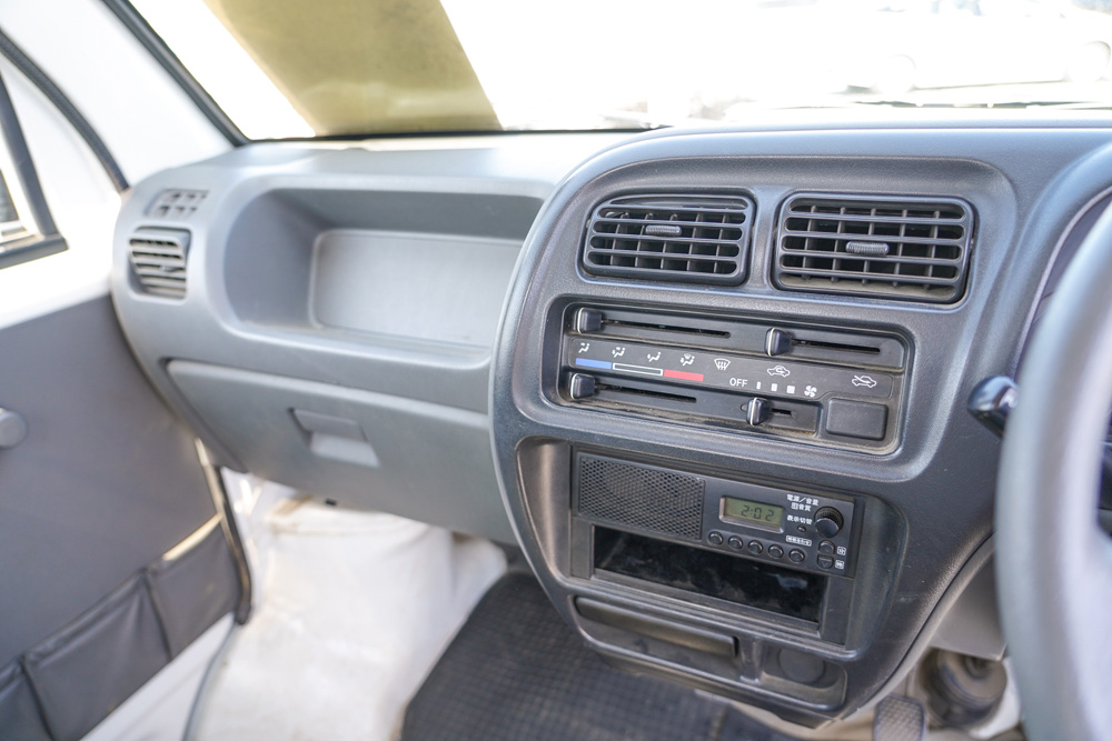 2000 Suzuki Carry