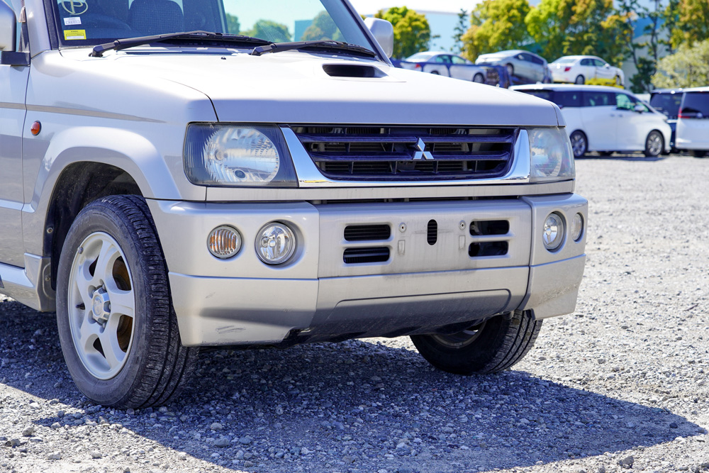 1999 Mitsuibishi Pajero Mini Turbo Kei Truck Quebec